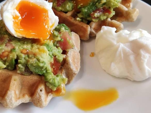 Gofry wytrawne  z guacamole