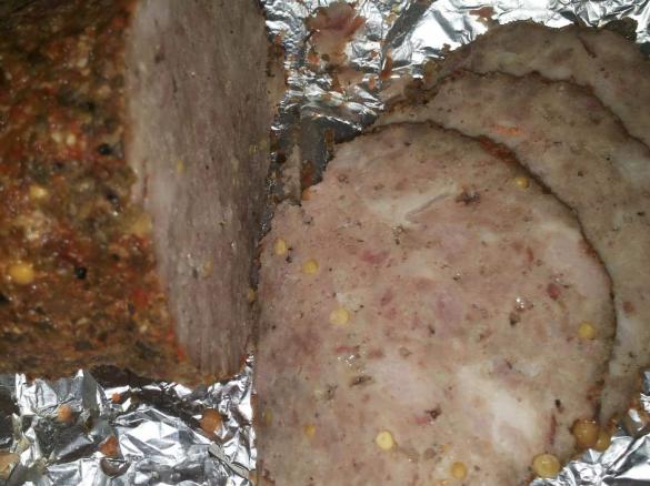 kiełbaska wieprzowa na chlebek