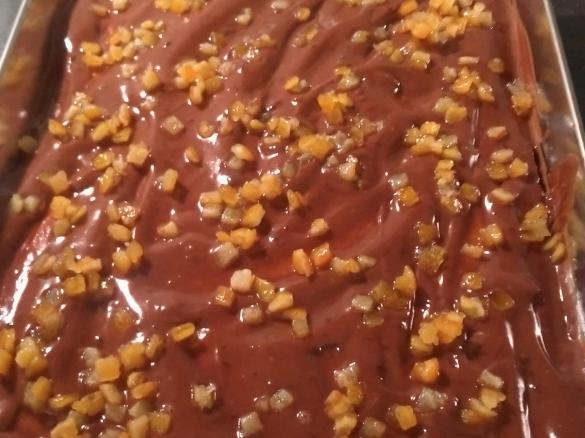 Sernik z masłem orzechowym