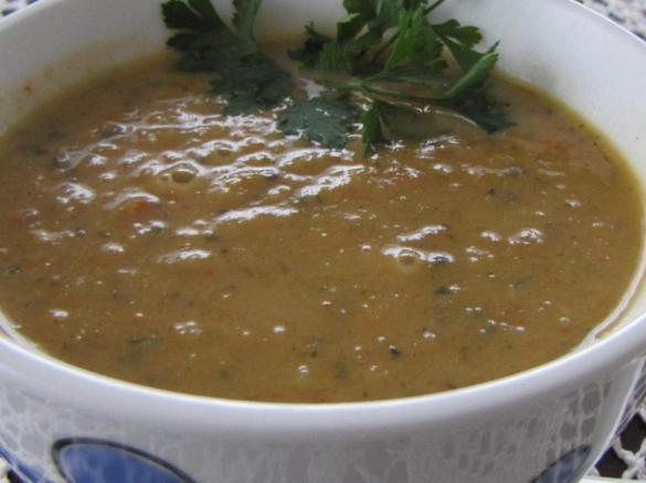 Zupa z cukinii i suszonych pomidorow