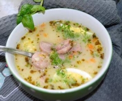 Zupa (żurek) z ziemniakami