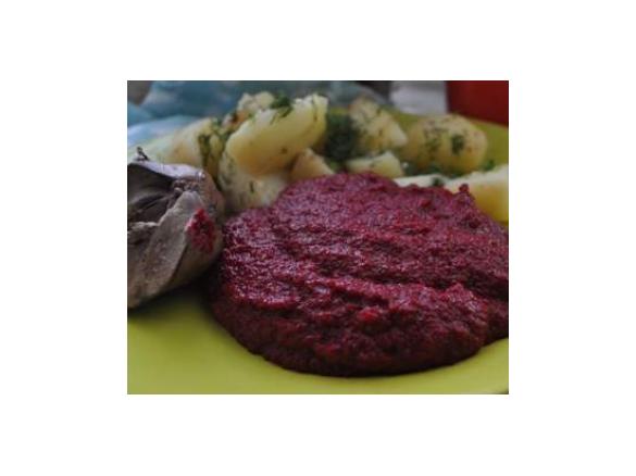 Buraczki zasmażane z masłem