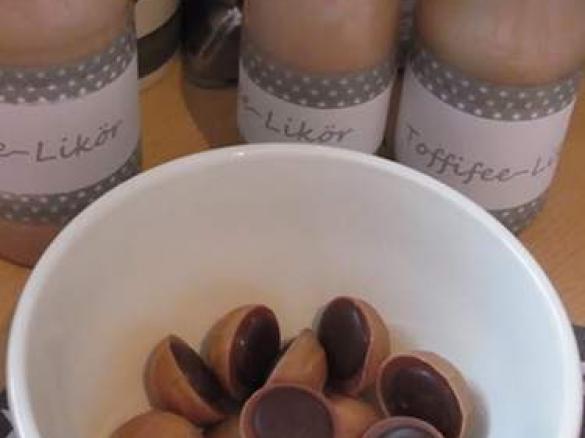 Likier z czekoladek Toffifee