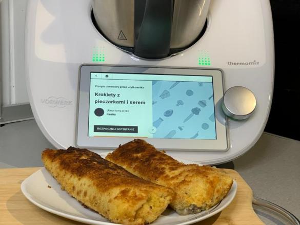 Krokiety z serem żółtym i pieczarkami