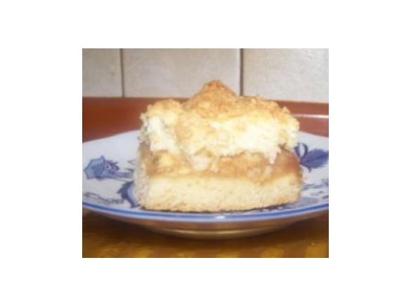 Świąteczny jabłecznik z masą kokosową lub migdałową