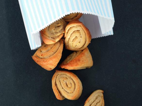 CZOSNKOWE TRÓJKĄCIKI