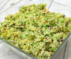 Sałatka z surowym kalafiorem