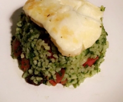 Kasza Boulgur z jarmuzem i pieczonym halloumi