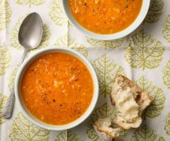 Zupa z soczewicy z boczkiem i kiełbasą jak u babci