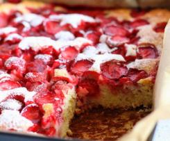 Ciasto jogurtowe z truskawkami