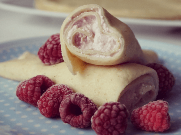 Naleśniki z kaszy manny (bez mąki i bez mleka) + makaron naleśnikowy