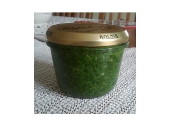 Pesto z selera