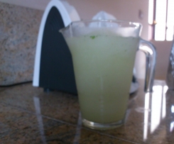 Lemoniada cytrynowo miętowa