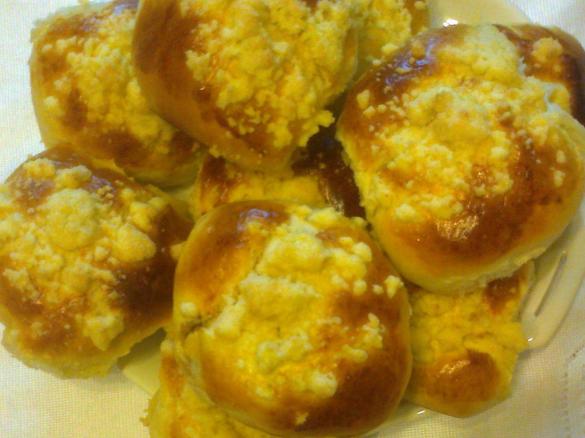 Słodkie bułki z kruszonką