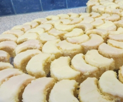 Półksiężyce cytrynowe ucierane