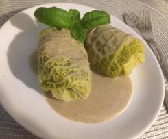 Gołąbki z kaszą jaglaną w sosie grzybowym