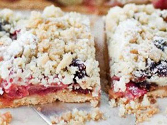 Ciasto kruche z rabarbarem i kruszonką Kwestia Smaku