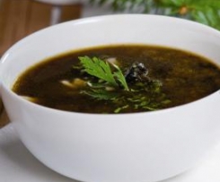 Zupa grzybowa - bez mąki, z większą ilością przypraw i ziołami