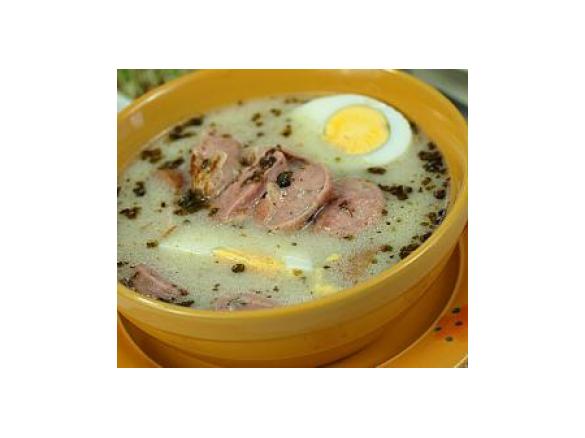 Żurek wielkanocny z kiełbasą 