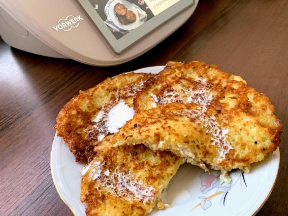 PLACKI ZIEMNIACZANE Z TWAROGIEM