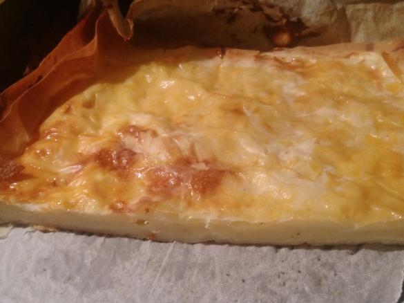 Bałkański burek z ciasta filo