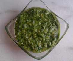 PESTO Z RUKOLI