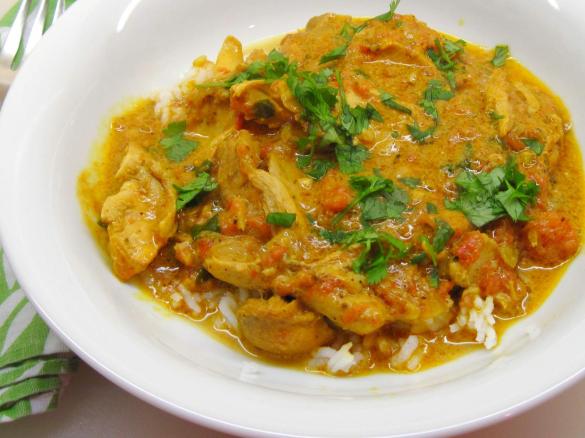 CHICKEN CURRY