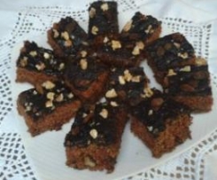 Świąteczne ciasto marchewkowe