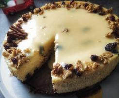 Sernik na korzennym spodzie z żurawiną i polewą z białej czekolady