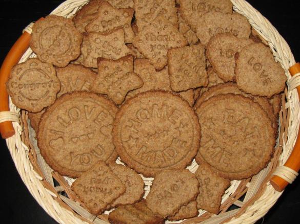 Razowe ciasteczka kardamonowo-cynamonowe :)