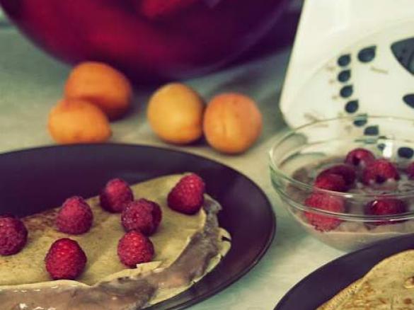 Drożdżowe naleśniki