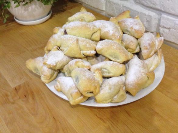 Rogaliki drożdżowe