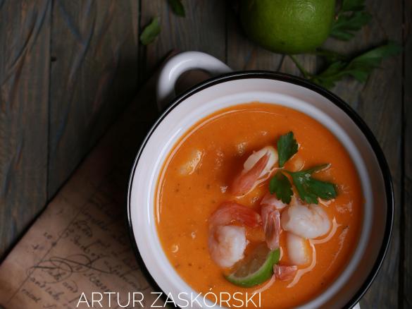 ZUPA Z DORSZA I KREWETEK W AROMACIE LIŚCI KAFFIRU