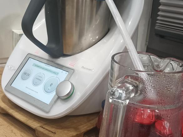 Sok z sokownika parowego IKA (potrzebna przystawka sokownik)