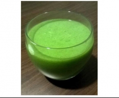 SMOOTHIE ZE SZPINAKIEM