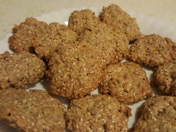 Ciasteczka owsiane sezamowe Reni