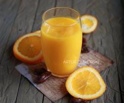 KOKTAJL MANGO Z POMARAŃCZĄ I NUTKĄ KURKUMY