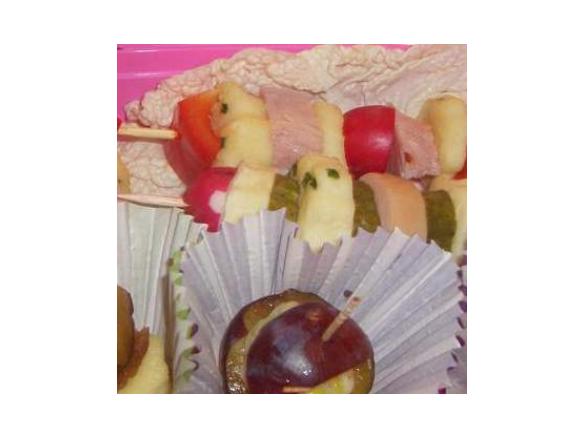 ŚNIADANIOWE SZASZŁYCZKI  i nie tylko