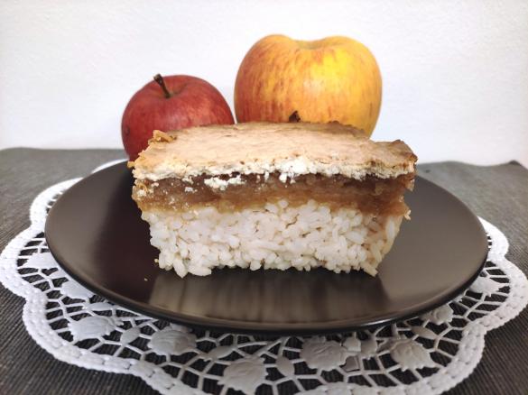 RYŻ ZAPIEKANY Z JABŁKAMI