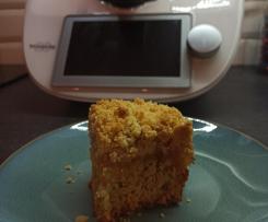 Ciasto z kruszonką i owocami