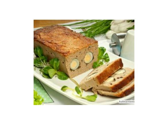 Pasztet świąteczny z jajkiem