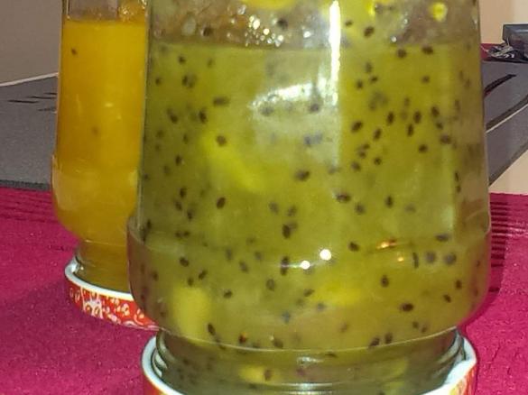 Dżem z kiwi z nutą pomarańczy