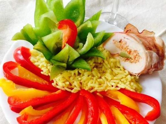 WYKWINTNE ROLADKI DROBIOWE