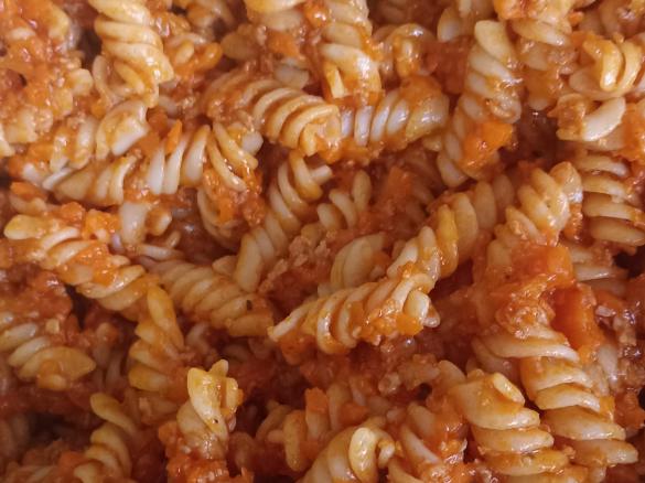 Makaron z sosem Napoli Knorr