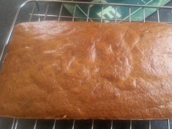 Szybki i mięciutki bananowy loaf