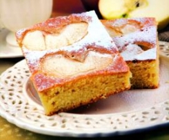 Ucierane ciasto z owocami