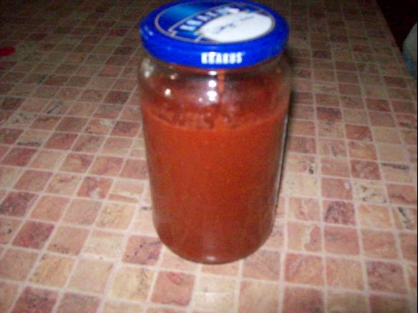 Konserwa pomidorowa ( gotowy sos pomidorowy)