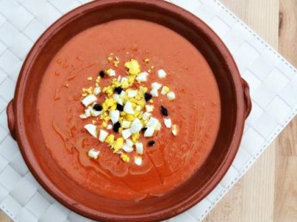 Hiszpański chłodnik pomidorowy