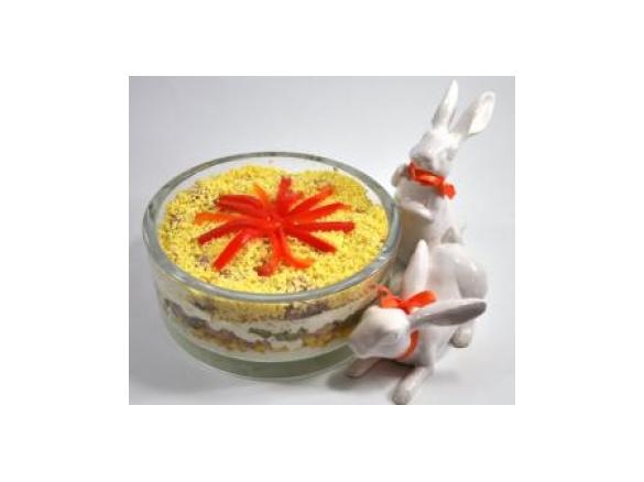 Wielkanocna sałatka TUŃCZYKOWA