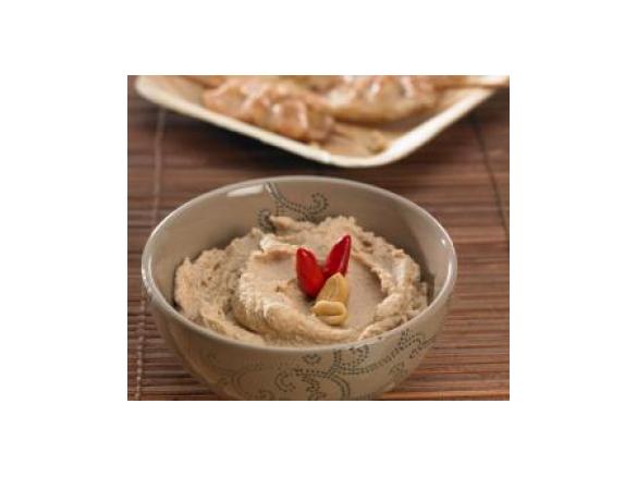 Dip z orzeszków ziemnych